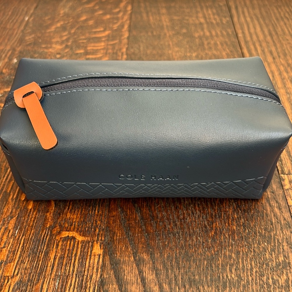 Cole Haan American Airlines Amenity Kit. New